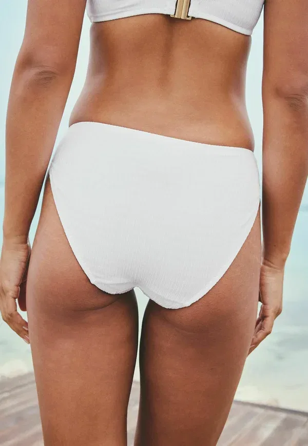 Плавки с высокой талией Regular fit - high leg hardware bikini bottoms, Next, White Rib, белый — фото 3