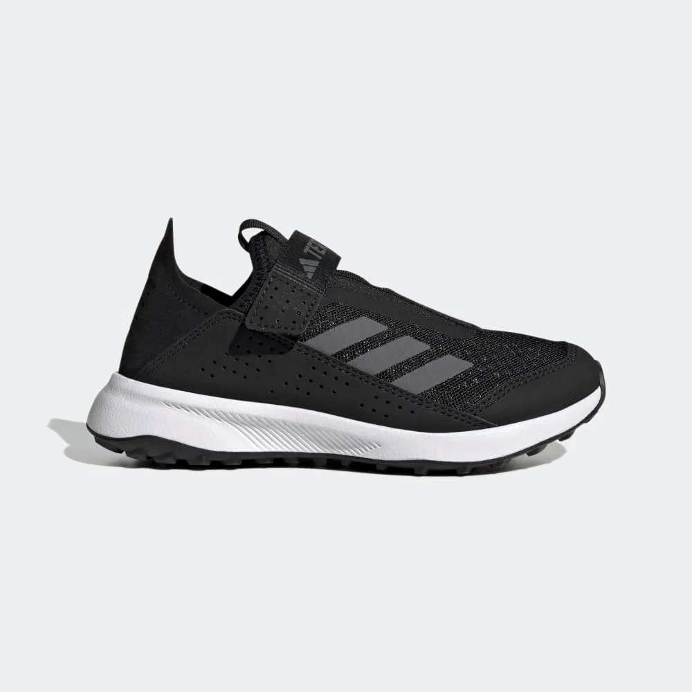 Детские кроссовки для бега Terrex Voyager 21 Heat.RDY adidas, Black/Grey/Grey — фото 3