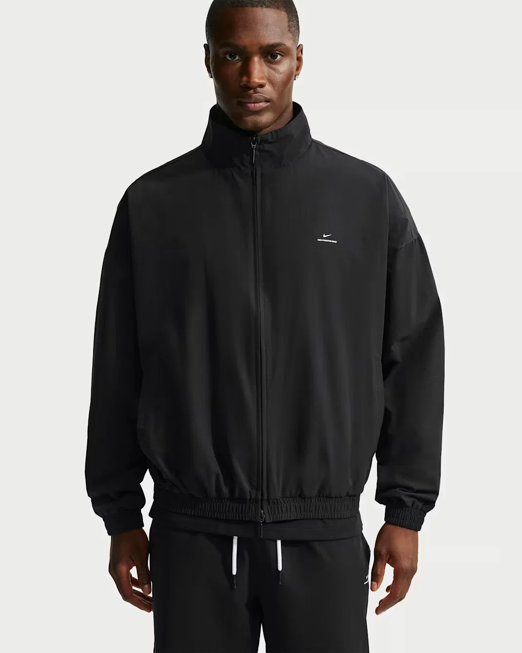 Мужская баскетбольная куртка Nike Dri-FIT из тканого материала Nike Standard Issue, Black/Pale Ivory/Pale Ivory