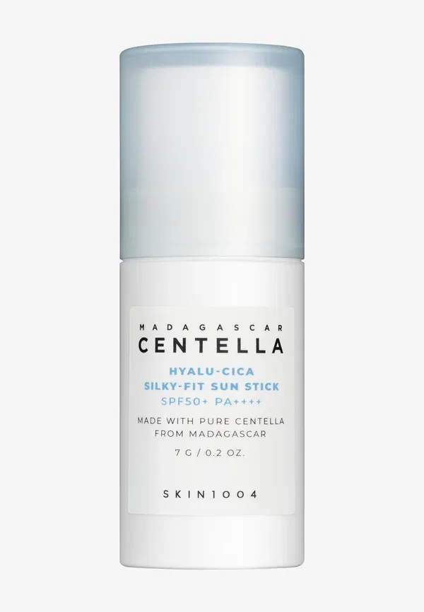 Солнцезащитный стик с экстрактом центеллы гиалуроновой (Madagascar centella hyalu-cica silky-fit sun stick) - защита от солнца 7 г Skin1004
