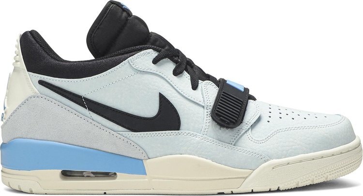 

Кроссовки Jordan Legacy 312 Low Pale Blue, синий