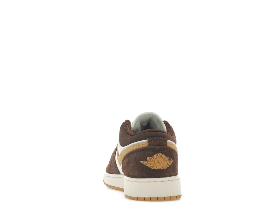 Детские кроссовки с замшевыми вставками Jordan 1 Low SE Jordan, Cacao Wow/Cacao Wow/Twine/Sail/Geode Teal/Luminous Green — фото 4