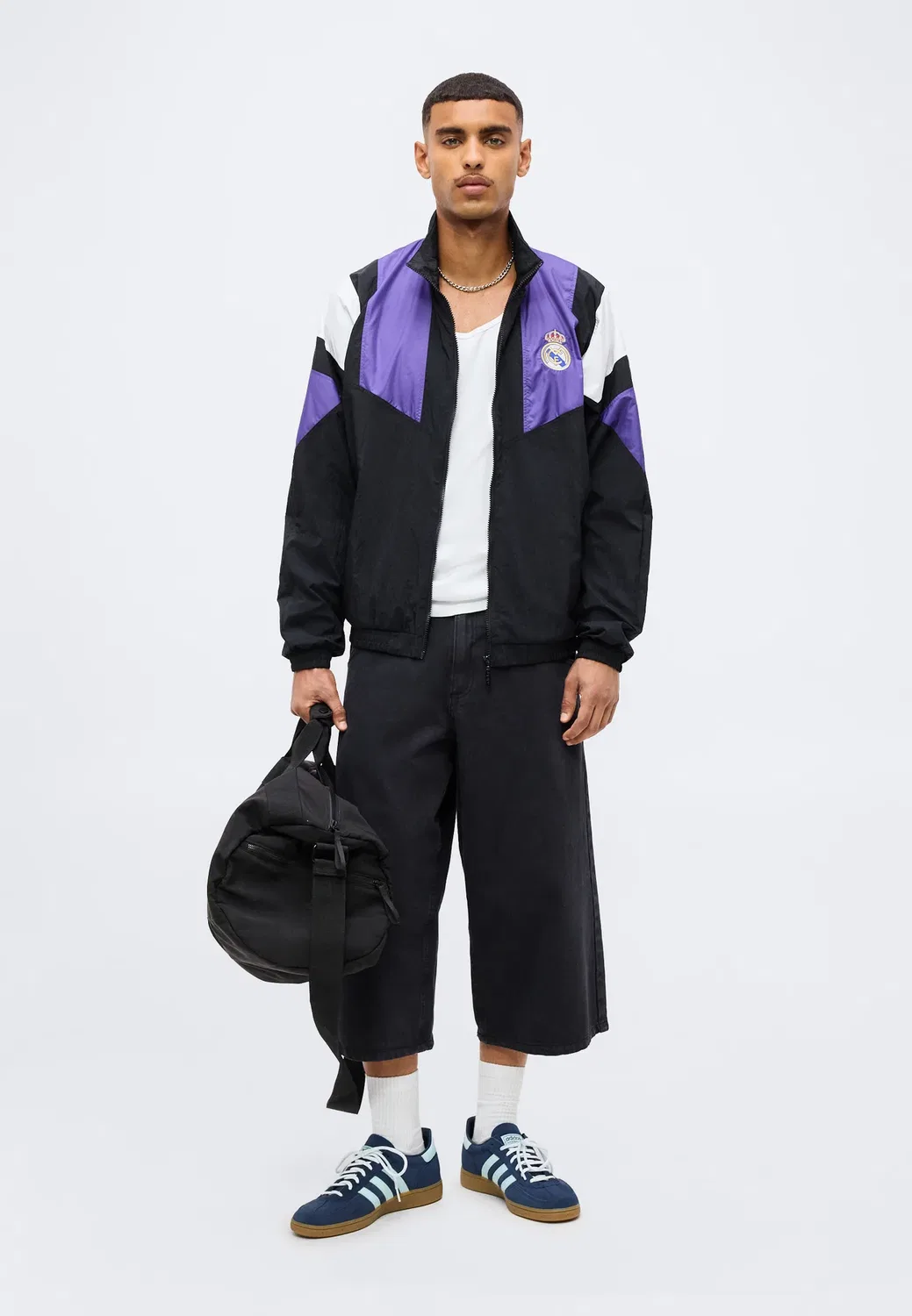 Спортивная куртка "Реал Мадрид" - клубная одежда Adidas Originals, Black — фото 2