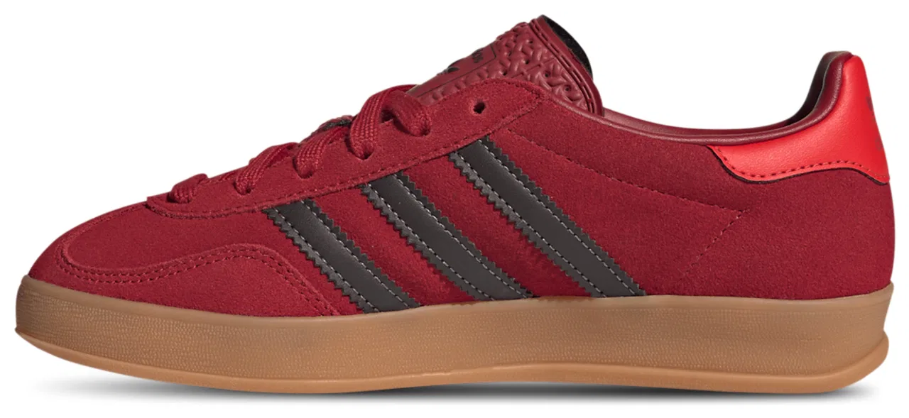 Кроссовки для мальчиков Gazelle Indoor Adidas, цвет Aurora Coffee/Team Victory Red/Red — фото 2