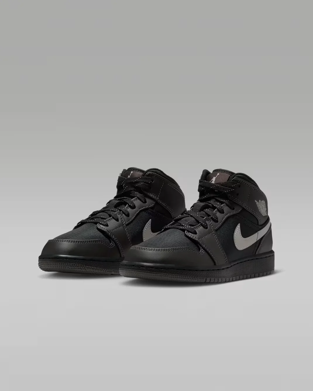 Кроссовки подростковые Nike Air Jordan 1 Mid Utility, черный — фото 4