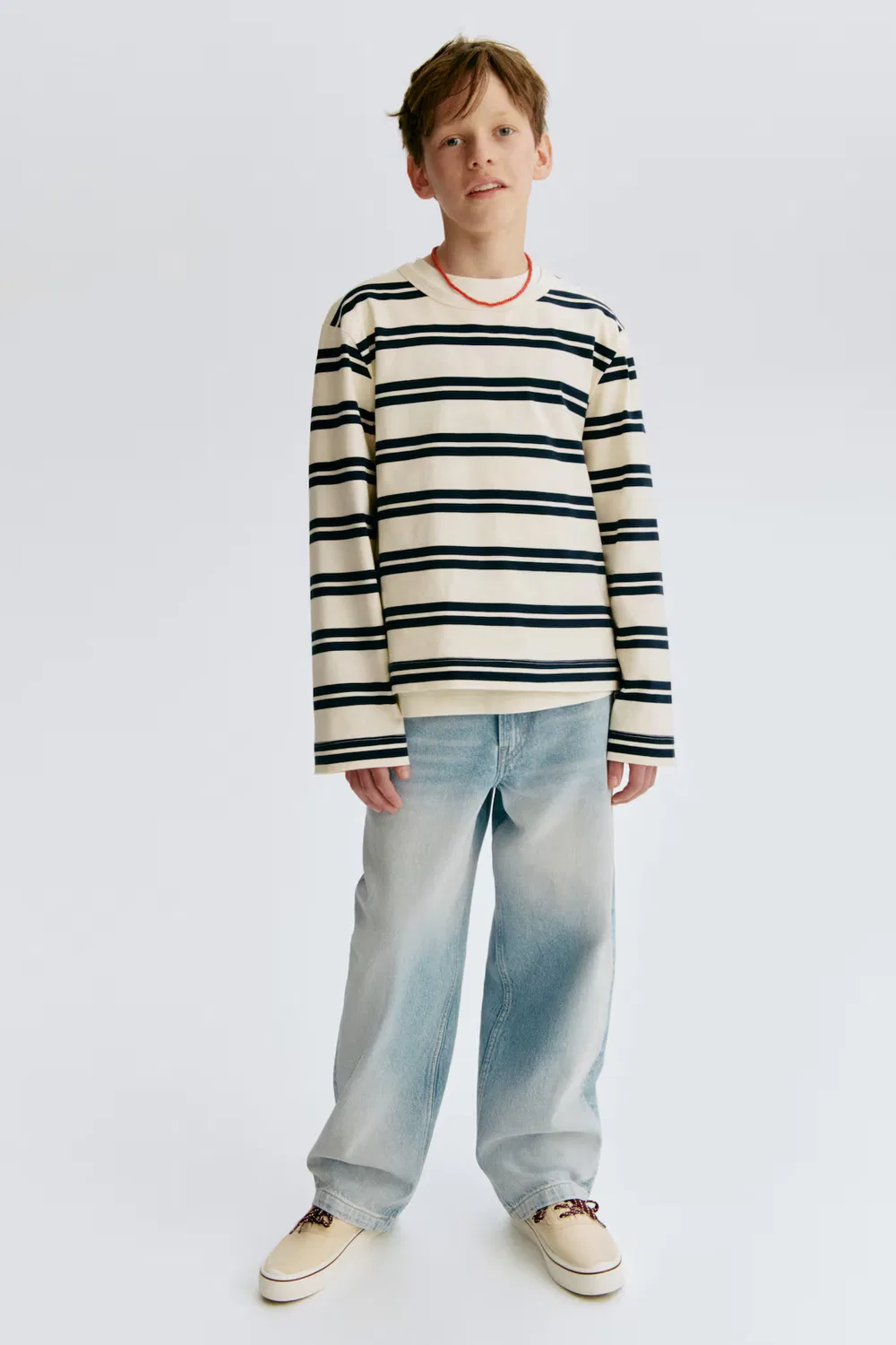 Свободные джинсы H&M, Helles Denimblau
