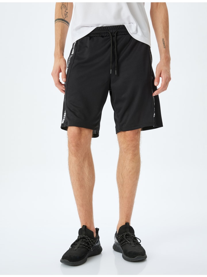 

Шорты черного цвета KOTON