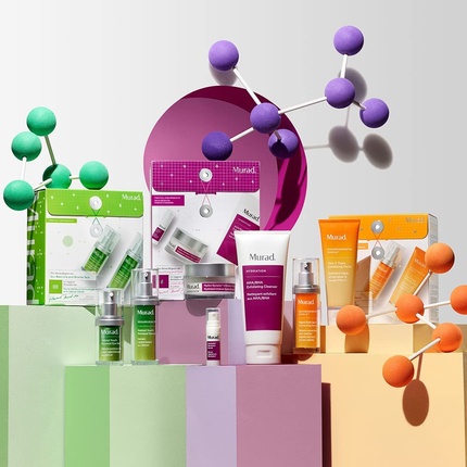 Набор для ухода за кожей The Derm Report on Smoothing and Quenching Skin Hydration Set Skincare Gift Set - Worth £119 — фото 3