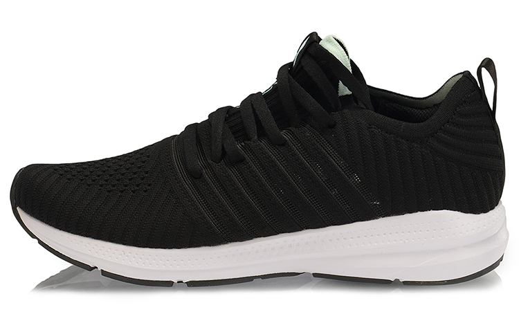 

Кроссовки женские Yufeng Running Shoes Low-top Black/white Lining