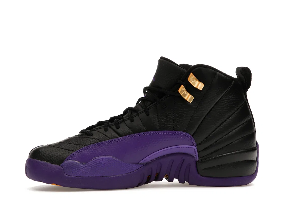 Детские кроссовки высокие с принтом Jordan 12 Retro Jordan, Black/Field Purple/Taxi — фото 3