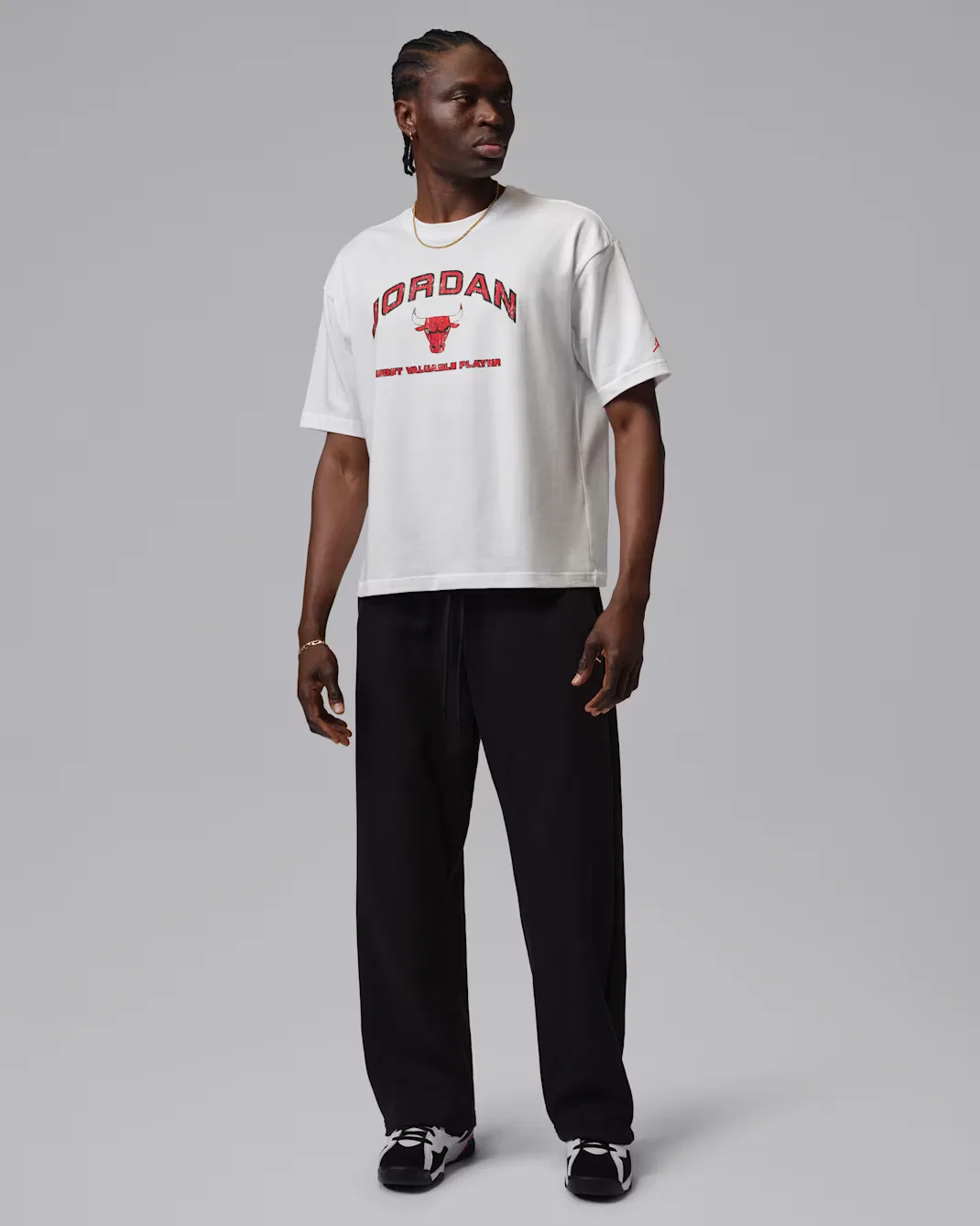 Мужская свободная футболка с графическим принтом Jordan Flight Essentials, White/University Red — фото 4