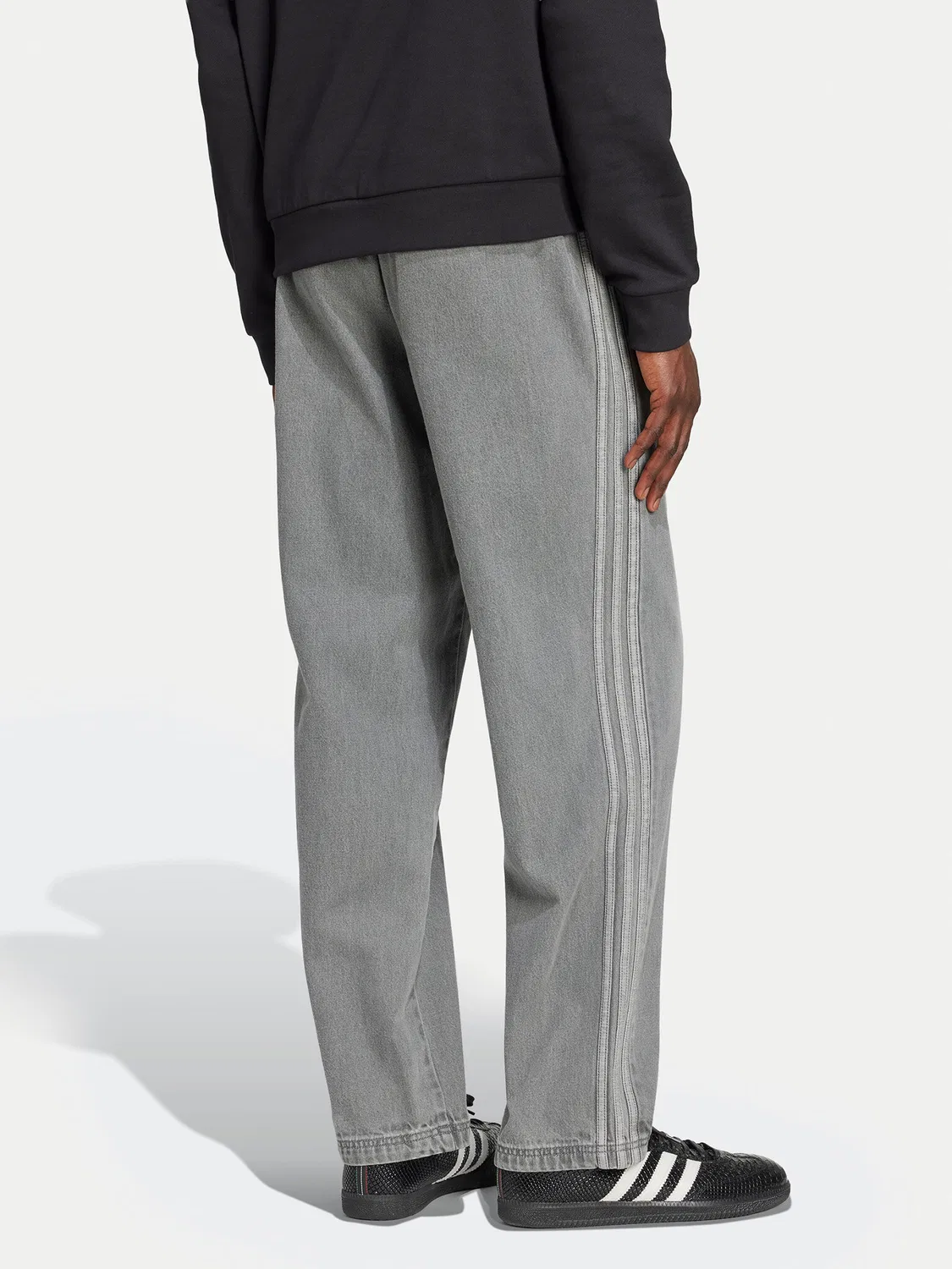 Мужские джинсы стандартного кроя adicolor Denim Stone Adidas, серый — фото 3