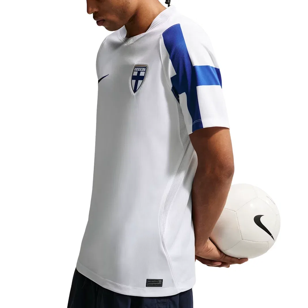 Мужская футболка с коротким рукавом Nike Finland 2026 Stadium Home Dri-FIT Soccer Replica Jersey, белый — фото 2