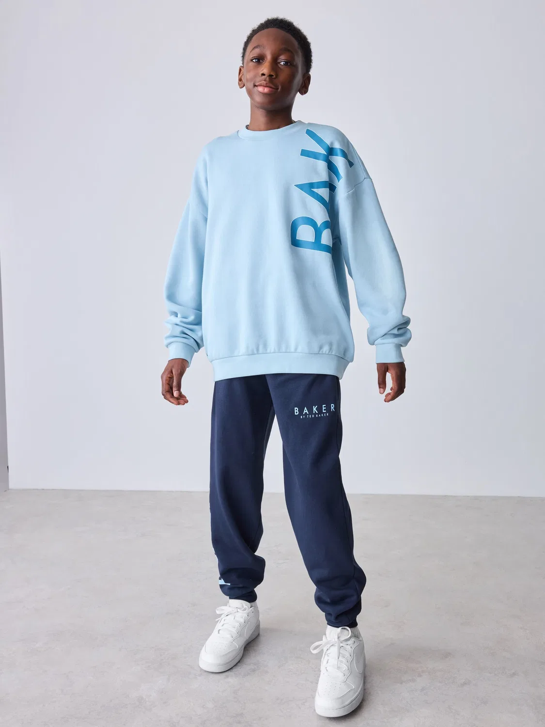 Спортивный костюм Oversized Graphic Sweatshirt and Joggers Set Baker by Ted Baker, синий