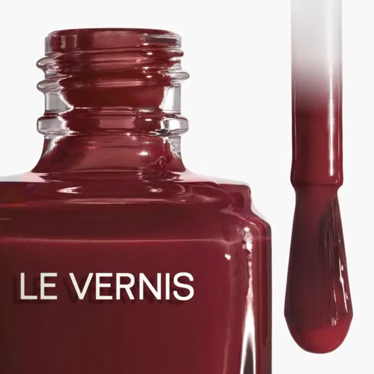 Лак для ногтей LE VERNIS CHANEL, 431 Incontournable — фото 2
