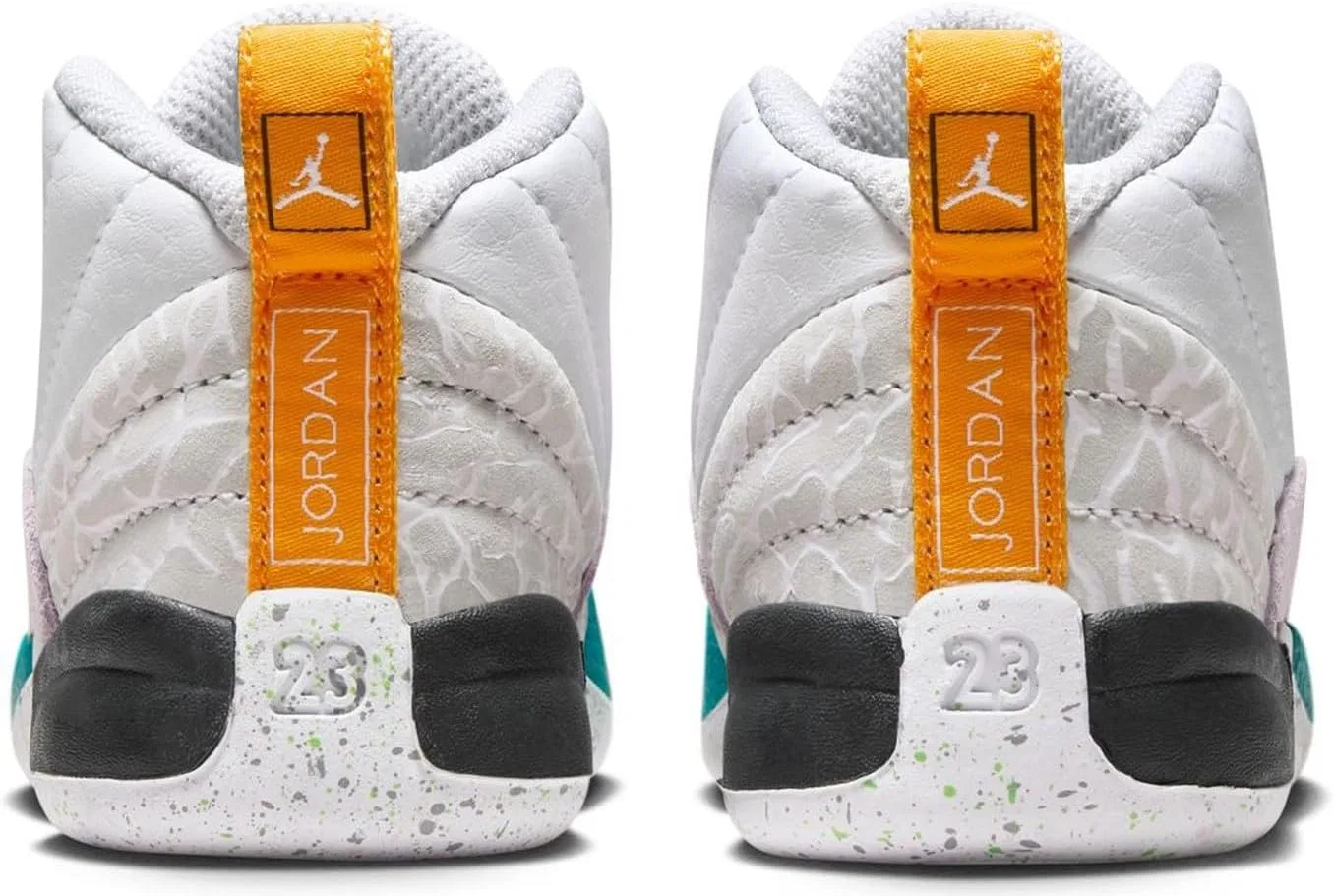 Детские кроссовки для мальчиков Jordan 12 Retro Nike, Pure White/Vapor Green/Photon Dust — фото 4