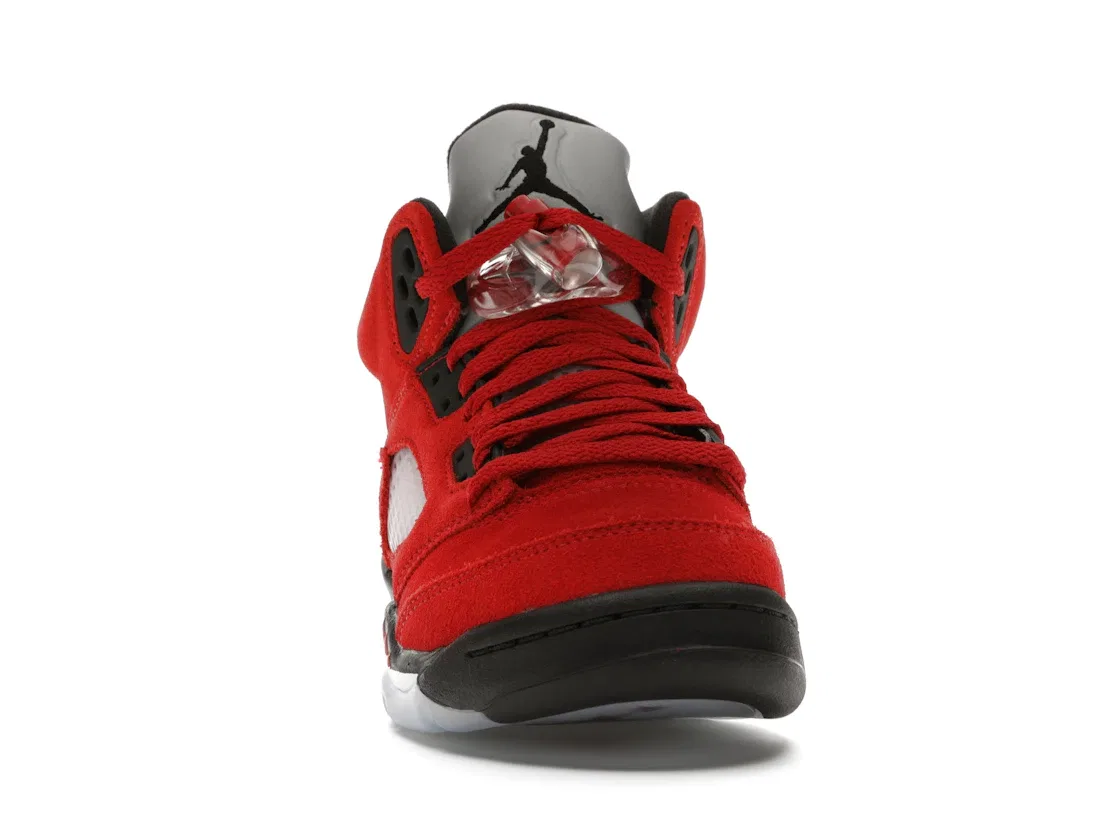 Детские кроссовки для мальчиков с замшевым верхом Jordan 5 Retro, Varsity Red/Black-White — фото 2