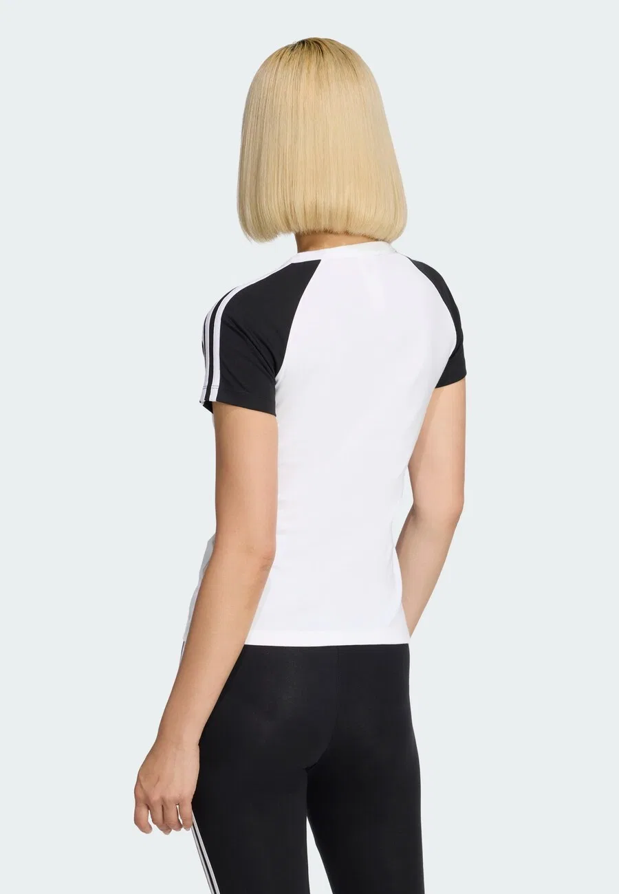 Футболка ADIDAS ORIGINALS 'SST' белого цвета — фото 3