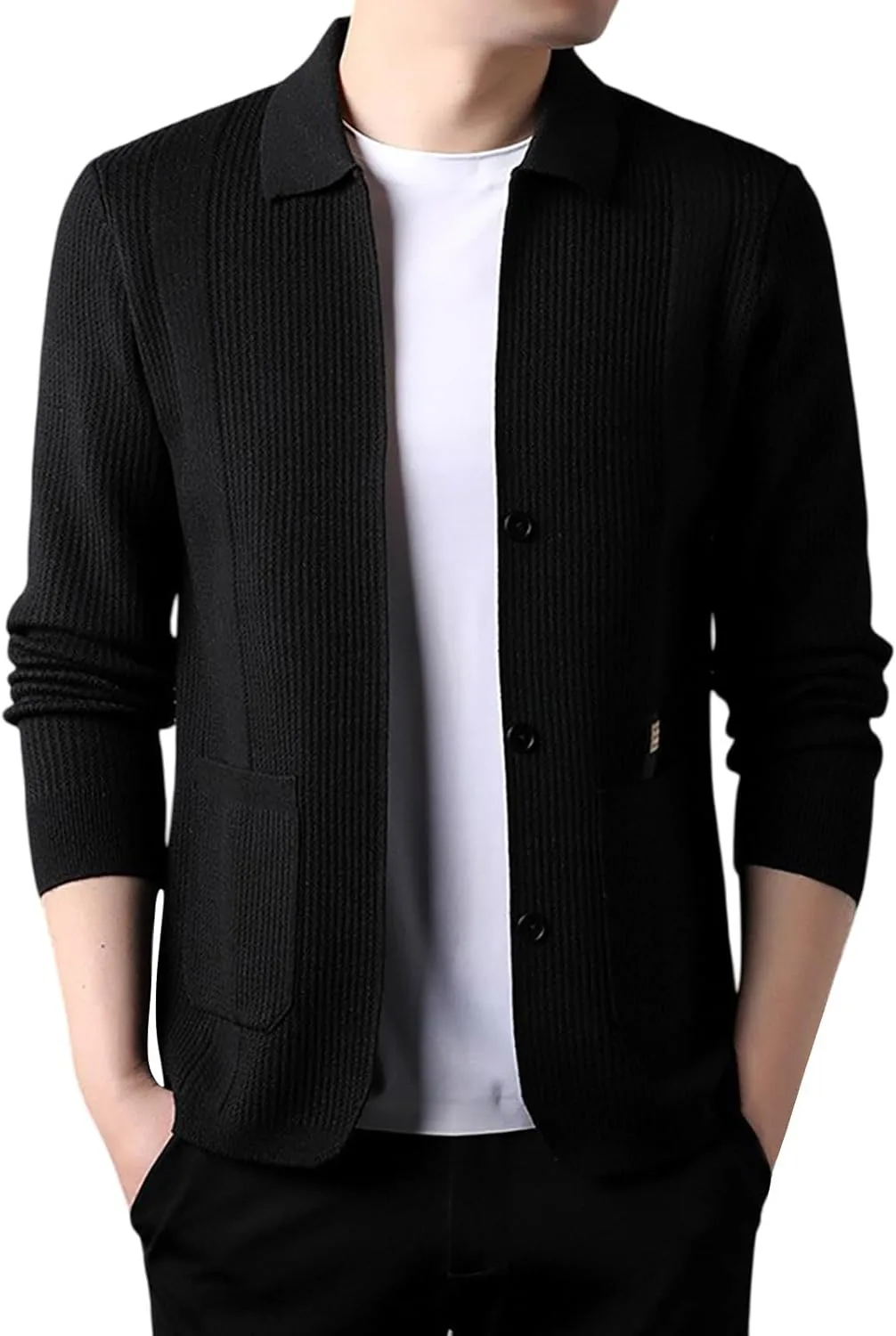 

Мужской кардиган с пуговицами и карманами