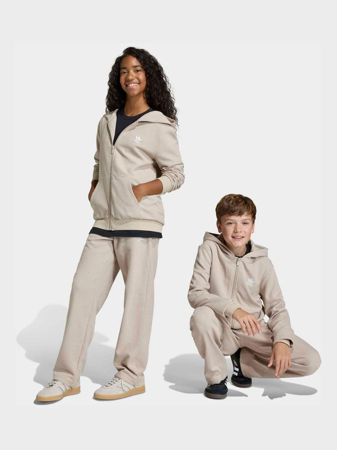Штаны с вафельным переплетением Regular Straight Leg, adidas Originals, коричневый