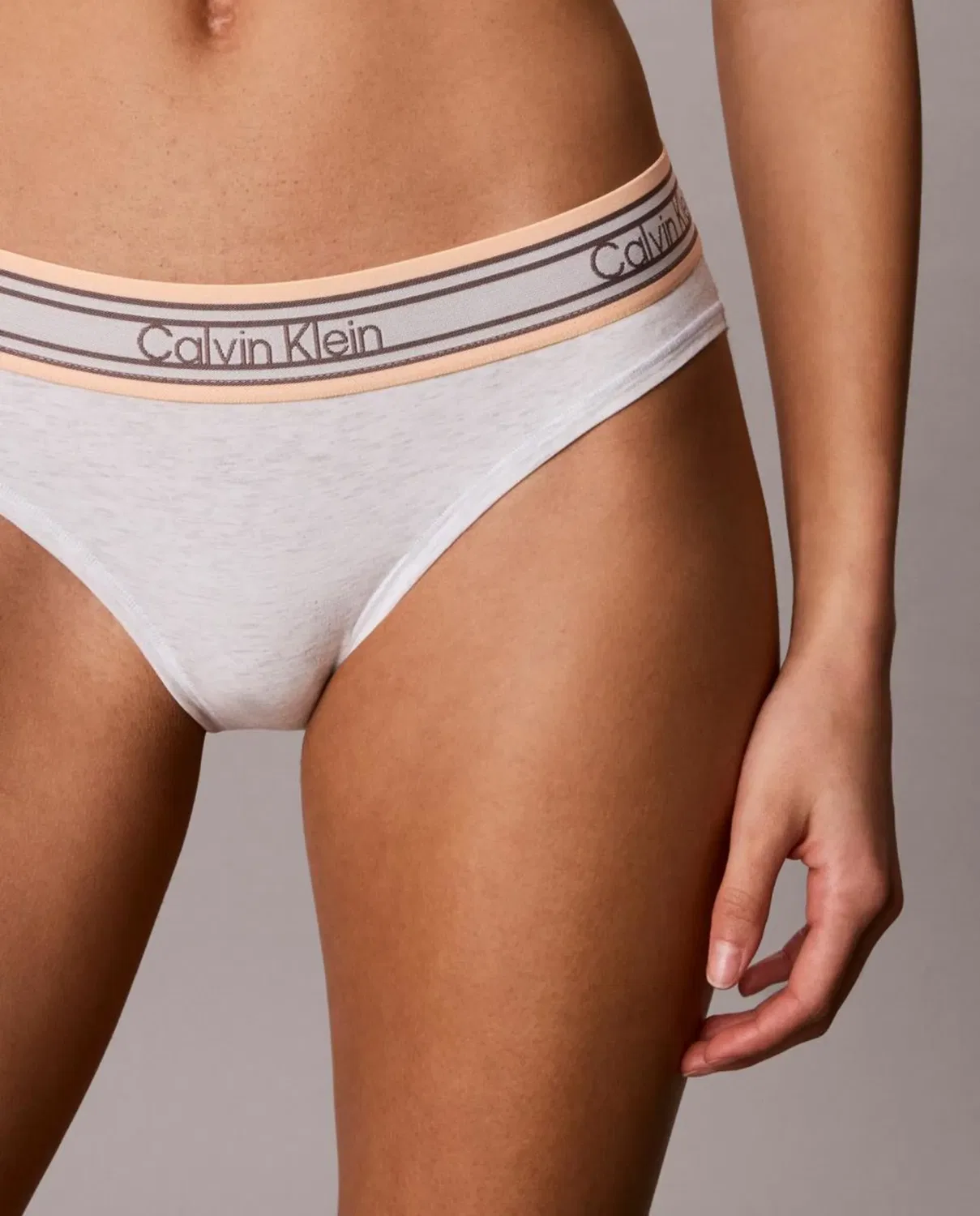 Женские трусы из модала и хлопка Calvin Klein, Gris — фото 4