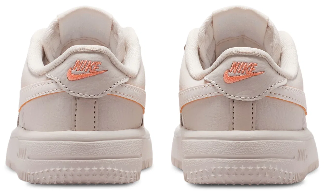 Кроссовки для мальчиков Nike Force 1 Low Lace SE, цвет Orewood Brown/Orange Pulse/Football Gray — фото 3