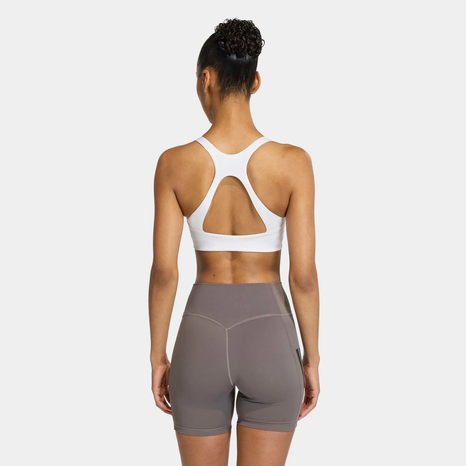 Женский спортивный бюстгальтер для средних нагрузок Optime Adidas Performance, White — фото 2