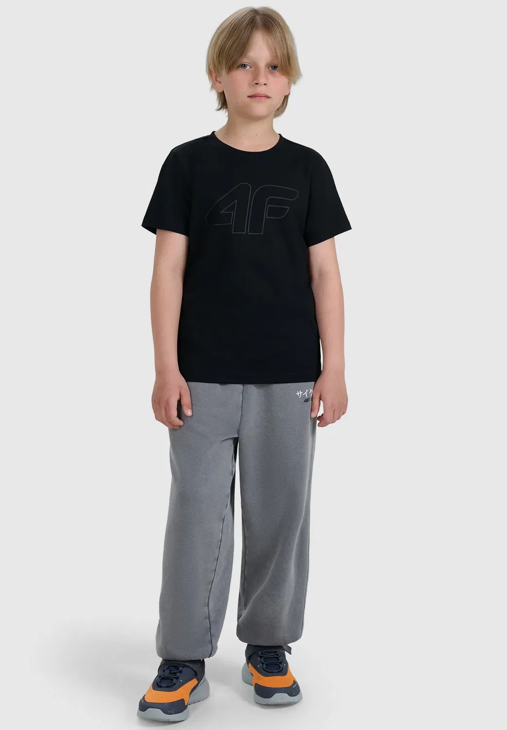 Футболка Regular z nadrukiem chłopięcy - biały 122 (6-7 лат) - футболка с принтом 4F, Deep Black