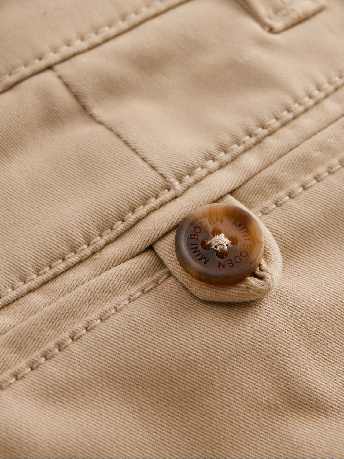 Шорты классические чинос, модель Brown Classic Chino Boden, коричневый — фото 3