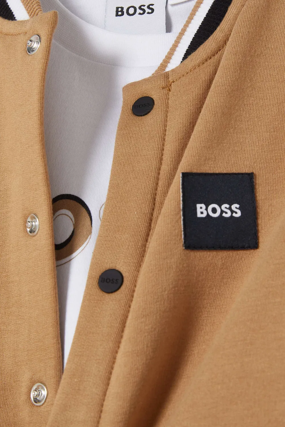 Комплект спортивный с логотипом в подарок из хлопка BOSS Kidswear, коричневый — фото 4