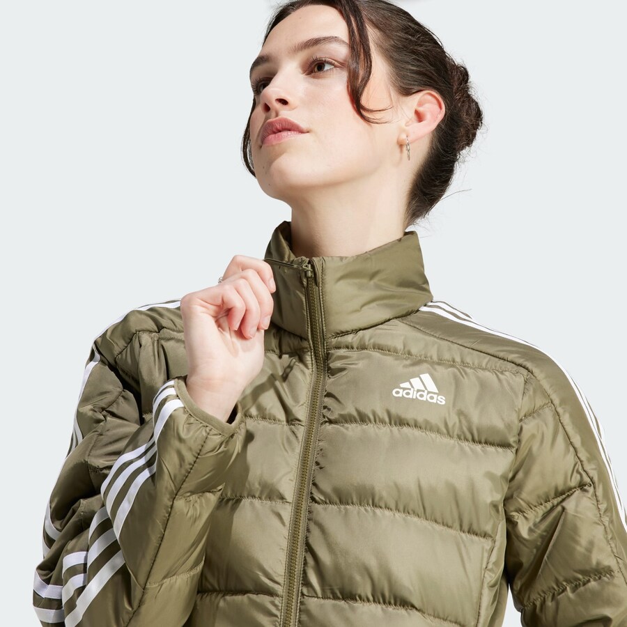 Куртка для активного отдыха ADIDAS SPORTSWEAR Performance Jacket Essentials, оливковый — фото 3