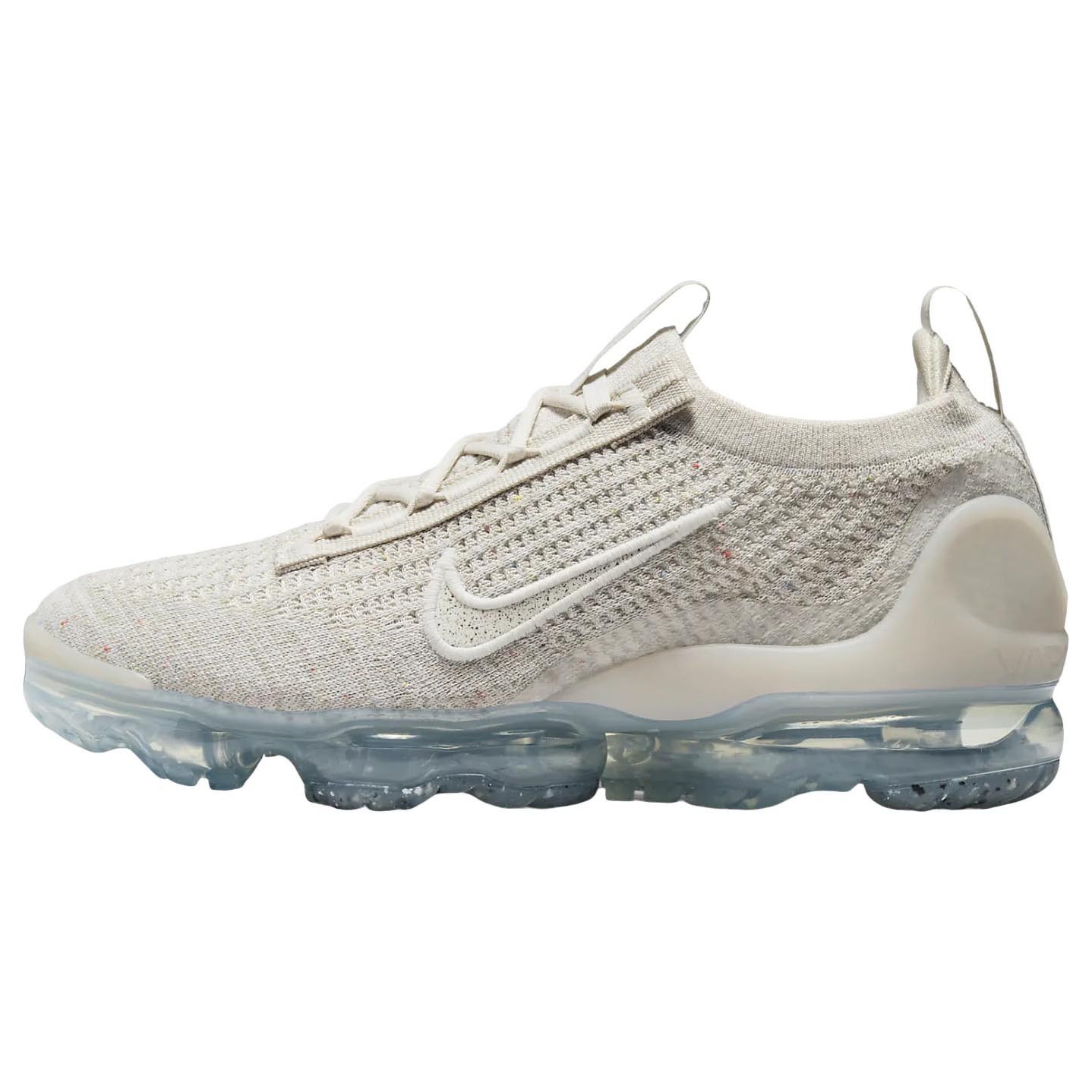 

Кроссовки Nike Air VaporMax 2021 Flyknit, бежевый