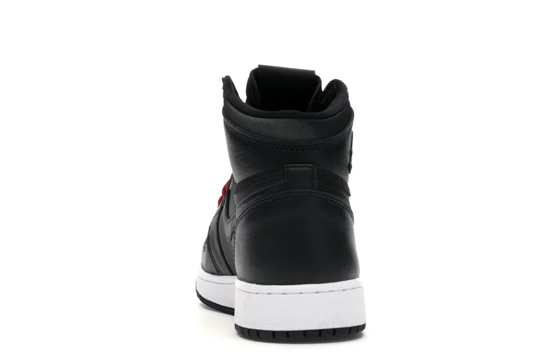 Детские кроссовки Lifestyle с сатиновыми элементами Jordan 1 Retro High Jordan, Black/Gym Red-Black-White — фото 4