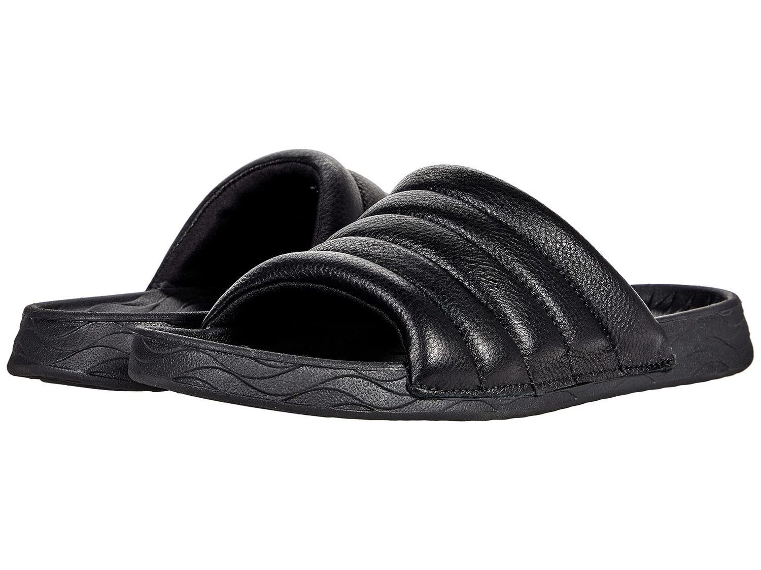 

Сандалии Kenneth Cole New York, Nova Quilted Slide