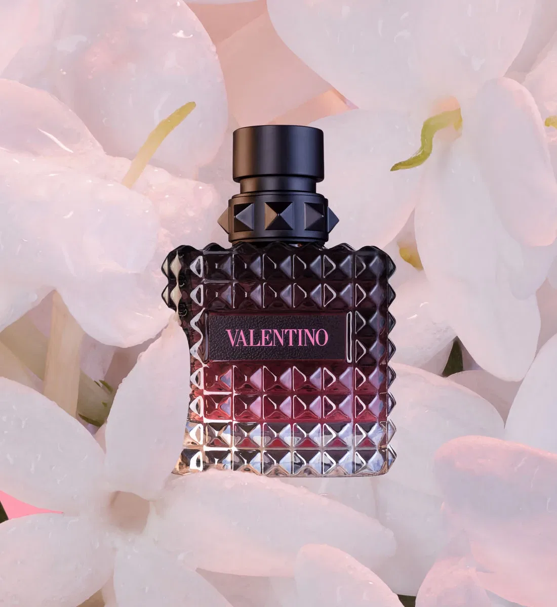 Парфюмерная вода Интенс для неЕ, цветочно-амбровый Valentino Beauty, розовый — фото 3