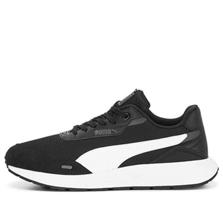 

Кроссовки PUMA Runtamed ' Black White', черный