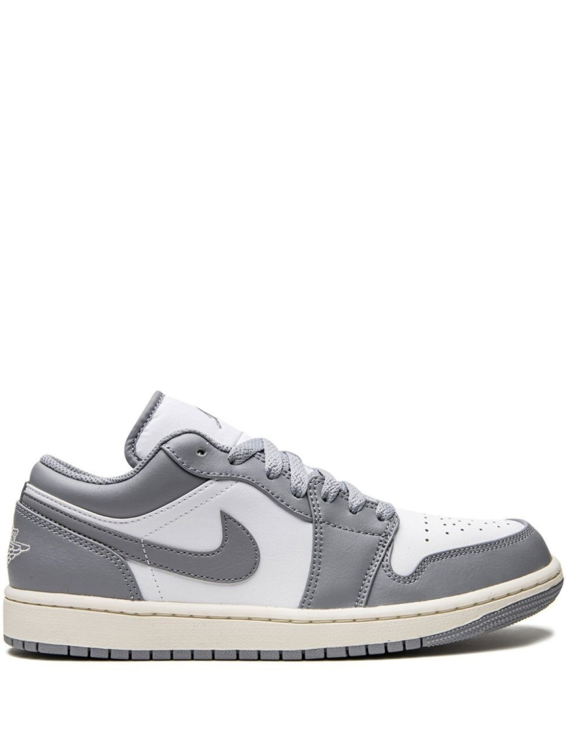 

Кроссовки Jordan Air Jordan 1 Low, серый/белый