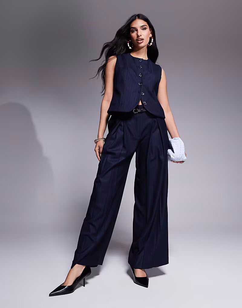 

Широкие брюки River Island в тонкую полоску темно-синего цвета
