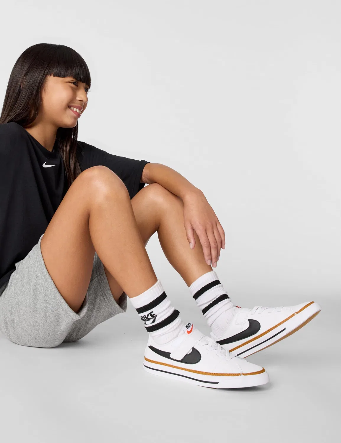 Детские кроссовки для мальчиков с кожаным верхом Court Legacy NIKE, White Black Desert Ochre Gum L — фото 2