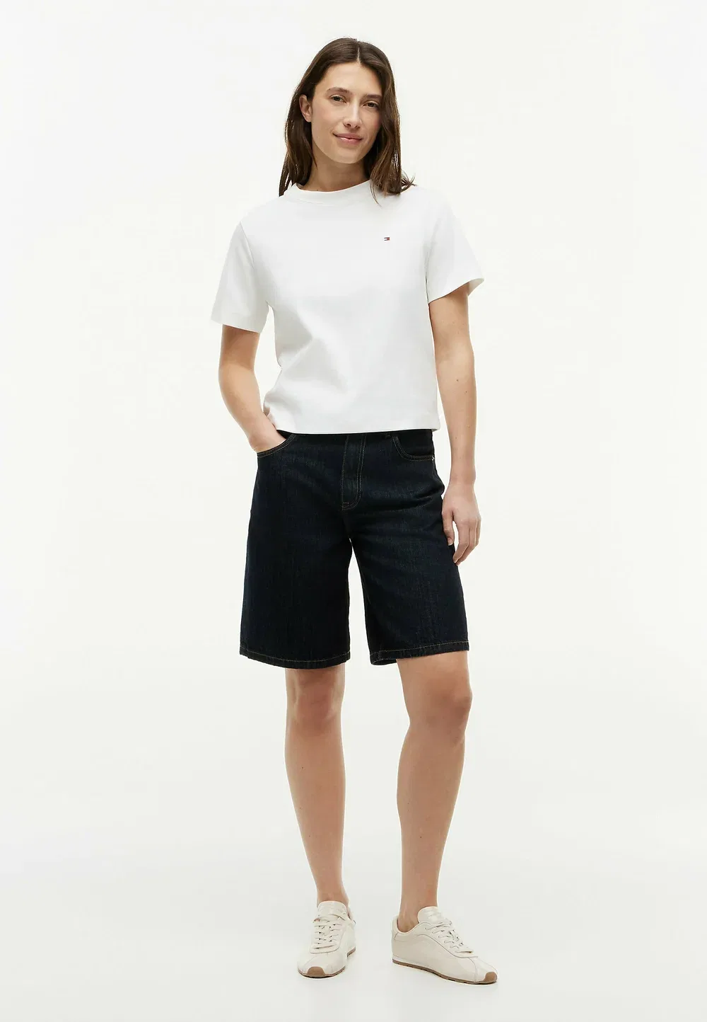 Футболка свободного кроя из трикотажа - базовая футболка Tommy Hilfiger, Ecru — фото 2