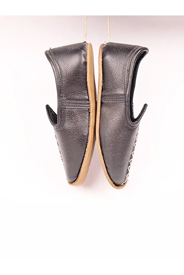 Детские сандалии для девочек с вышивкой Handmade genuine leather local yemeni sandals for children Ertay Deri, Black — фото 3
