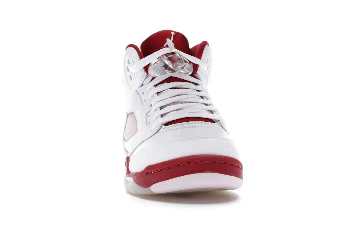 Детские кроссовки с контрастными акцентами Jordan 5 Retro Jordan, White/Pink Foam Gym Red — фото 2