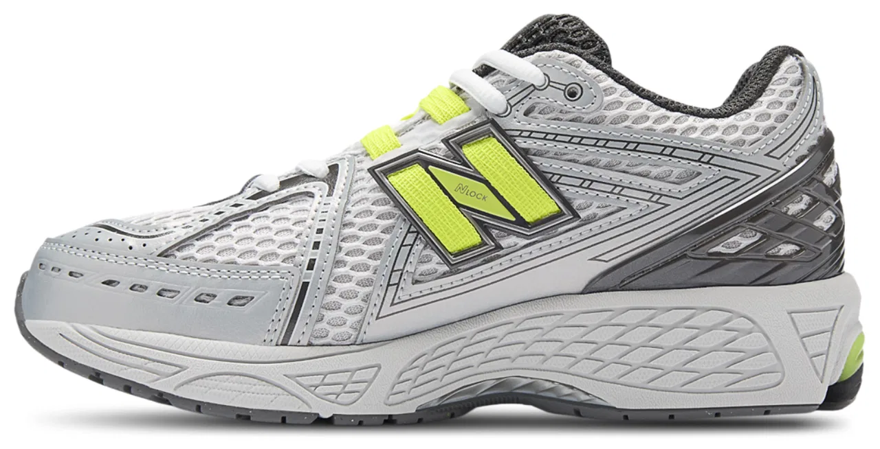 Кроссовки для мальчиков 1906 New Balance, цвет Black Metallic/Alkaline Green/Silver Metallic — фото 2
