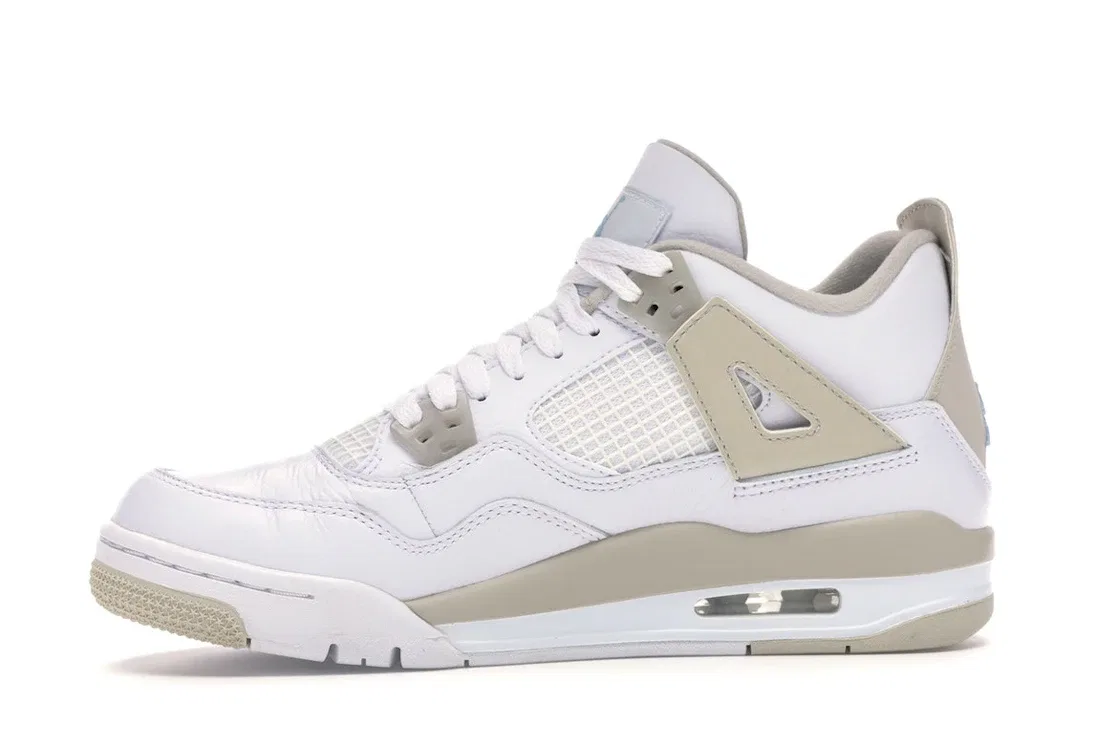 Детские кроссовки для мальчиков с кожаным верхом Jordan 4 Retro, White/Boarder Blue-Light Sand — фото 3