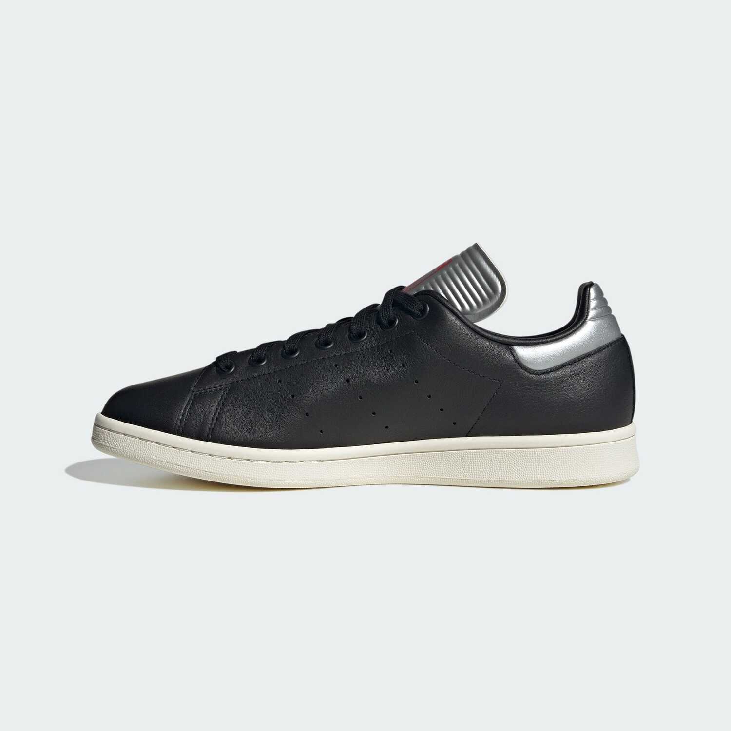 

Кеды adidas Stan Smith, черный/серебристый/бежевый