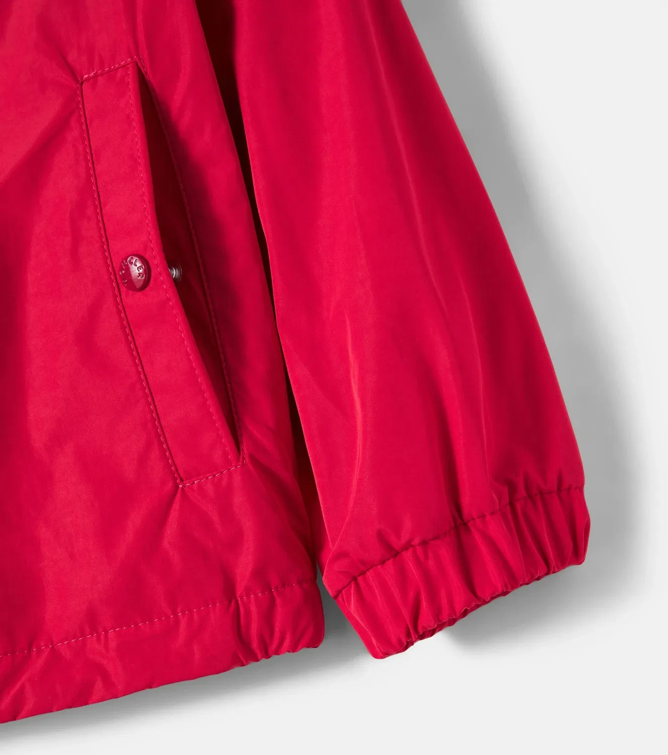 Легкая куртка с капюшоном Moncler Enfant, красный — фото 3