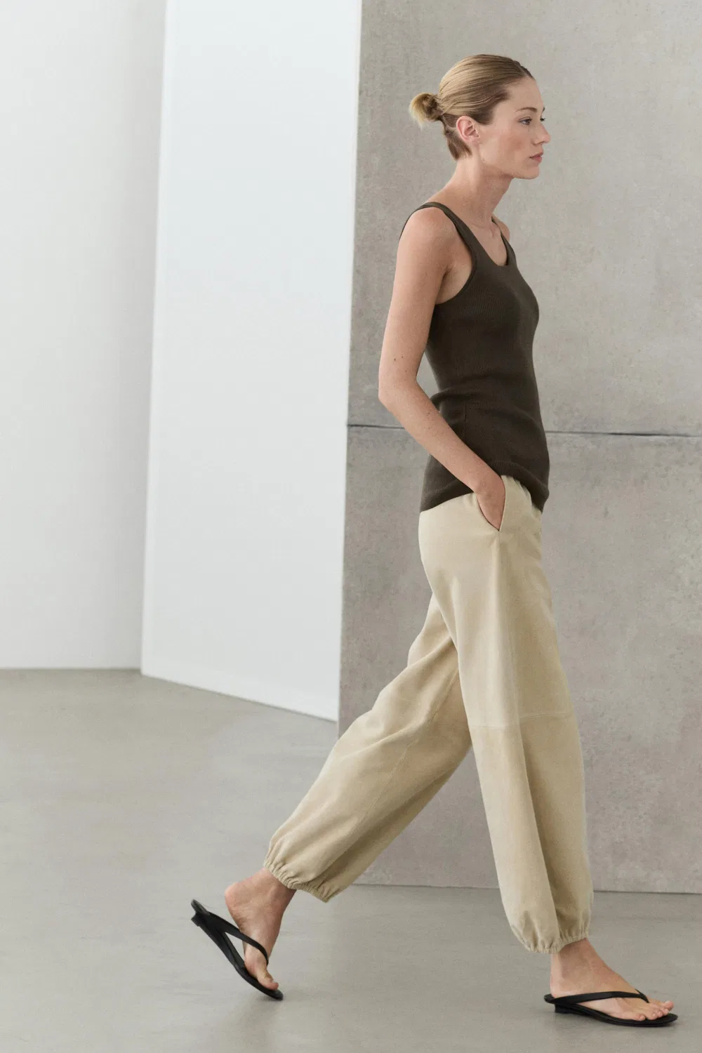 Топ Massimo Dutti 100% Cotton Ribbed Tank, оливковый — фото 4