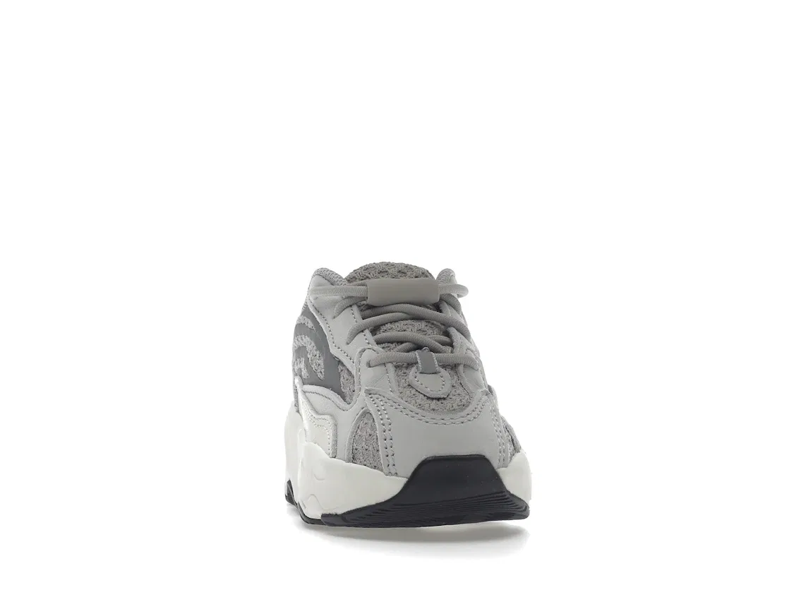 Детские кроссовки Lifestyle с моделью Adidas Yeezy Boost 700 V2 Adidas, Static — фото 2