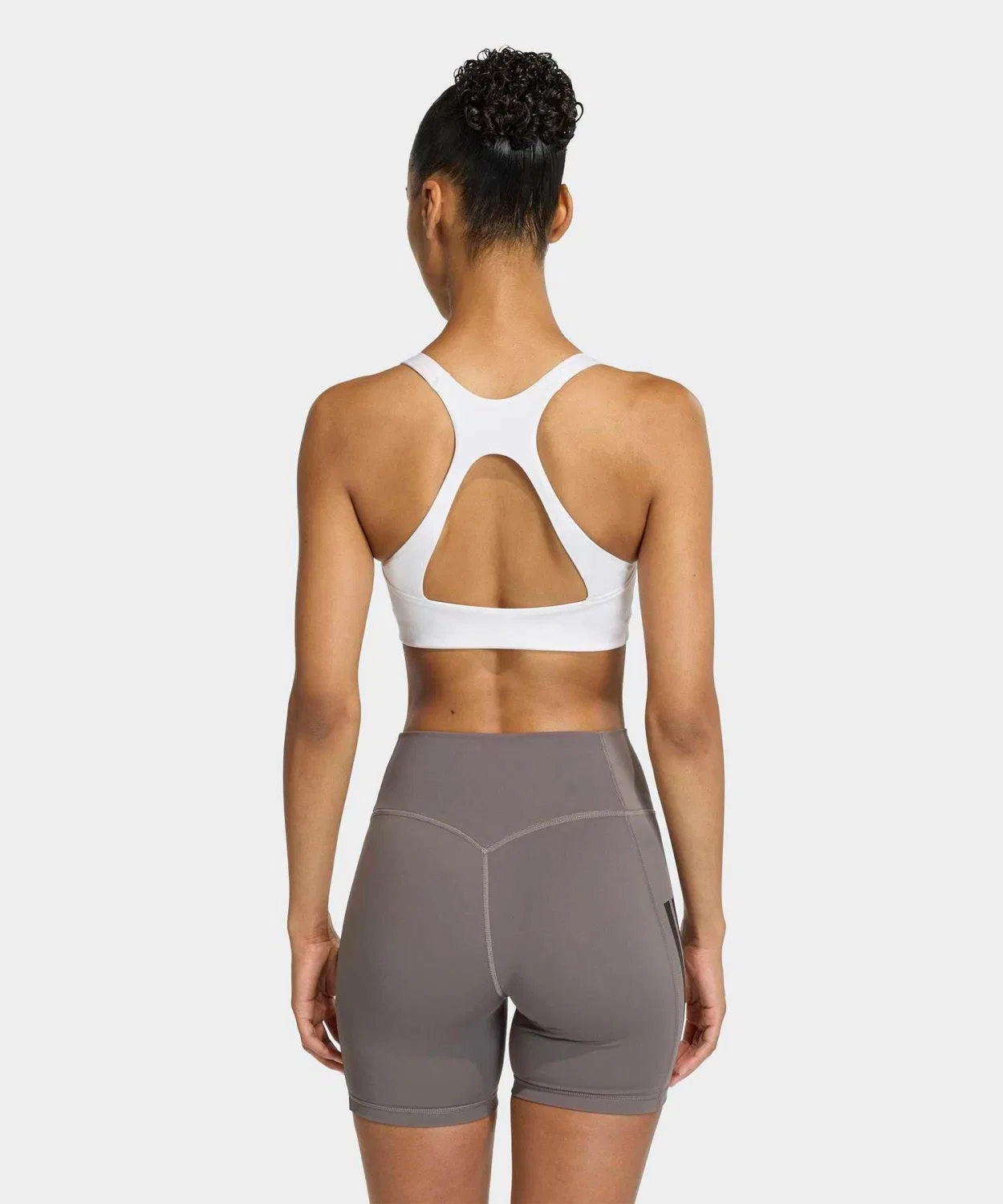 Женский спортивный бюстгальтер средний поддержки с открытой спиной Optime Workout Adidas, White — фото 2