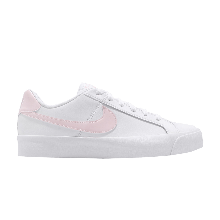 Кроссовки Wmns Court Royale AC 'Light Soft Pink', белый